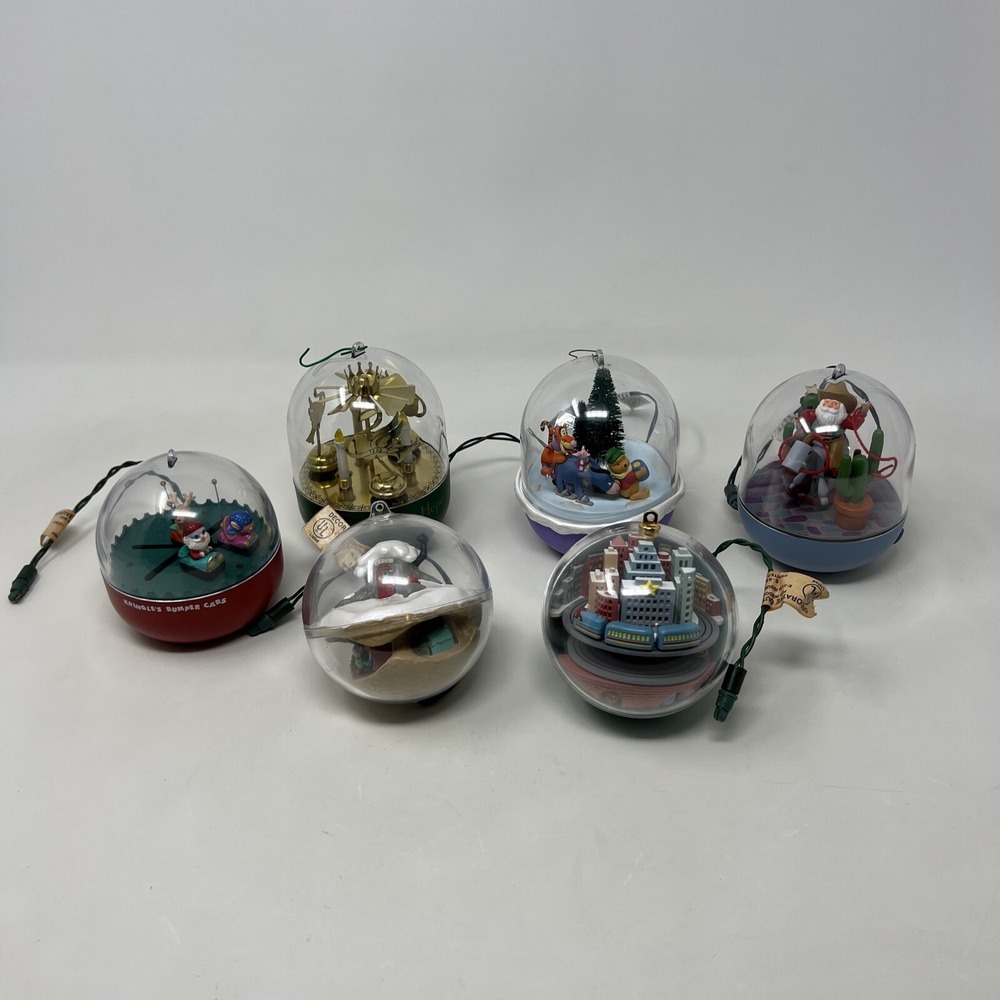 Hallmark Keepsake Motion Ornament Winnie the Pooh , Santa Lot Of 6